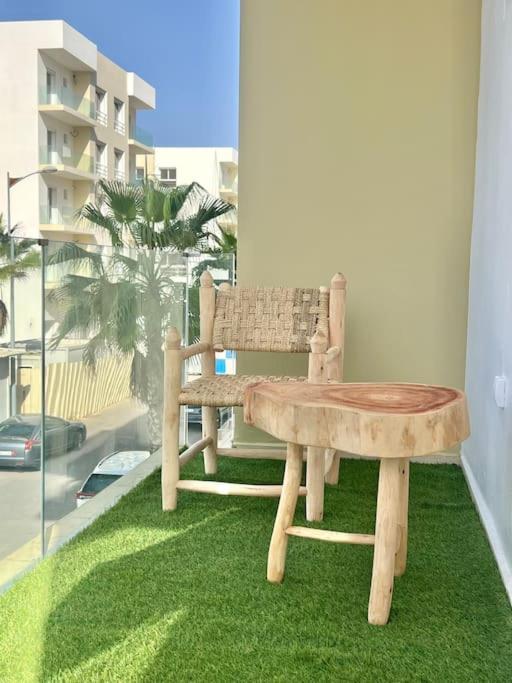 N9 Pied Sur Mer, La Corniche Apartamento *
