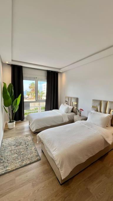 Apartamento N9 Pied Sur Mer, La Corniche *