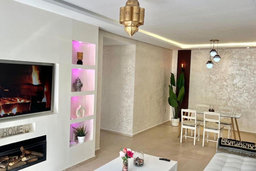 Apartamento N9 Pied Sur Mer, La Corniche